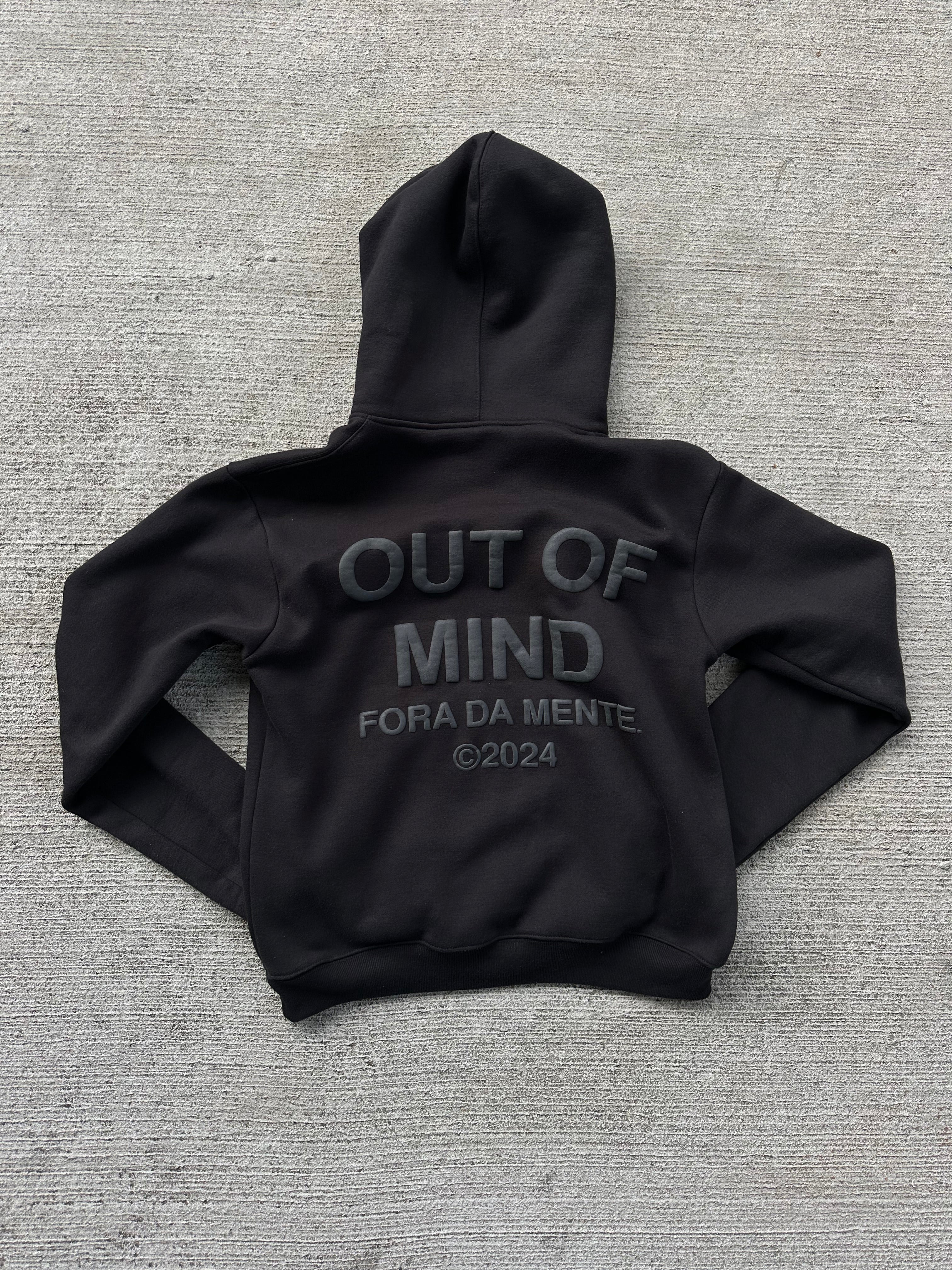 BLACK “OUT OF MIND” HOODIE