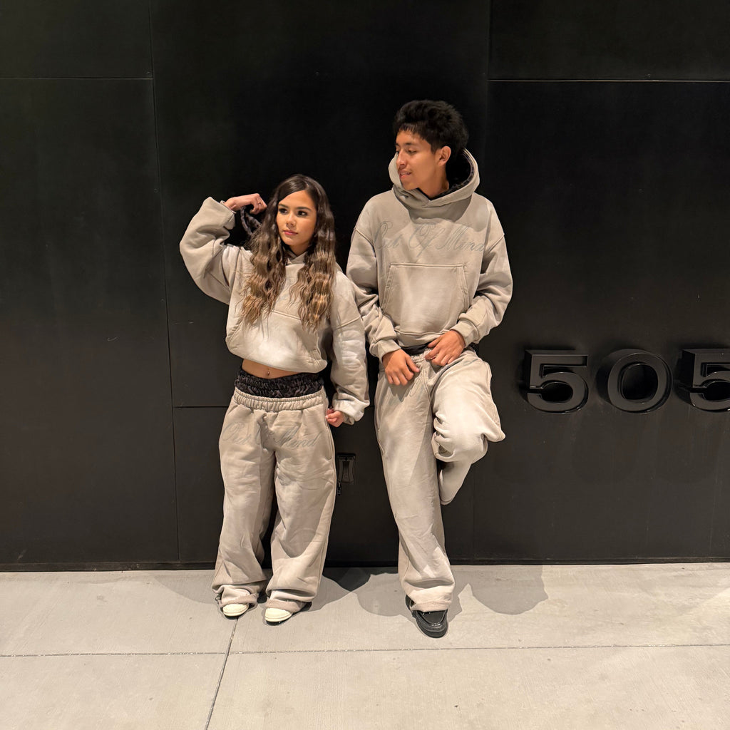 GREY BUNDLE